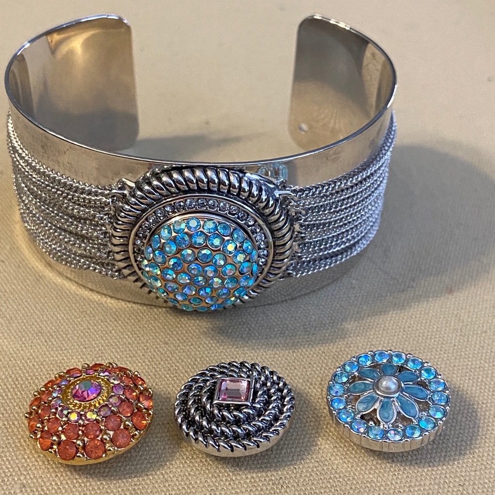 MV Silver Chain Cuff